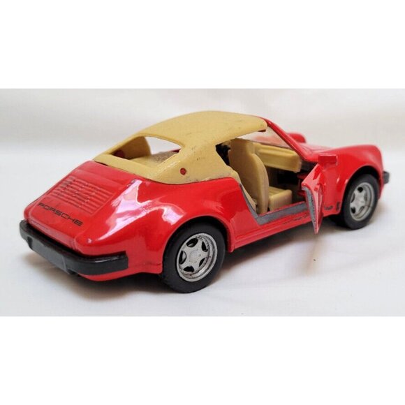 Maisto Porsche 911SC Red and Tan 1/36 Scale - READ - Picture 4 of 9